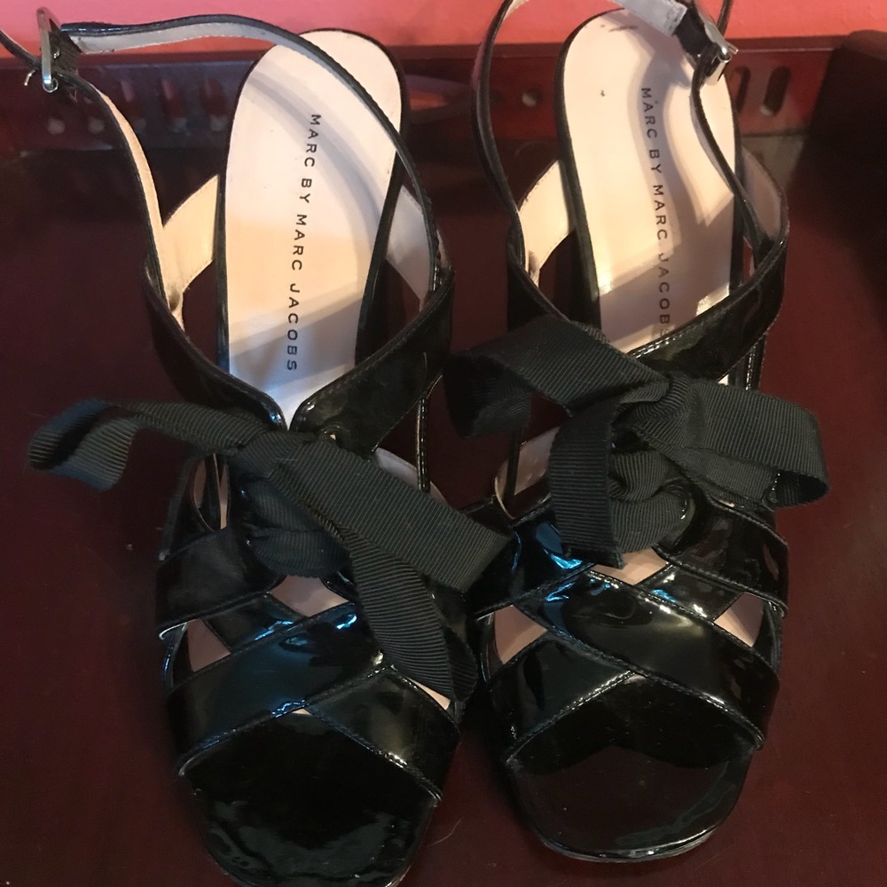 Size 9 (Eur 39) Marc Jacobs heels